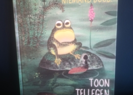boek met kikker tekst is er dan niemand boos van Toon tellgen